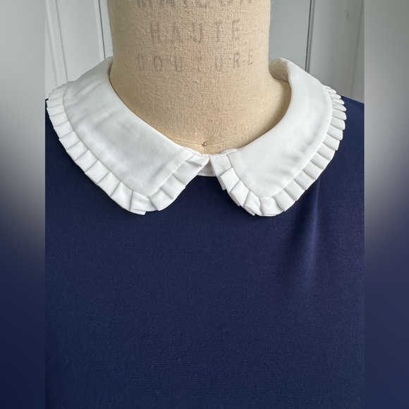 CeCe Navy Blouse with White Collar Size L - Picture 2 of 6